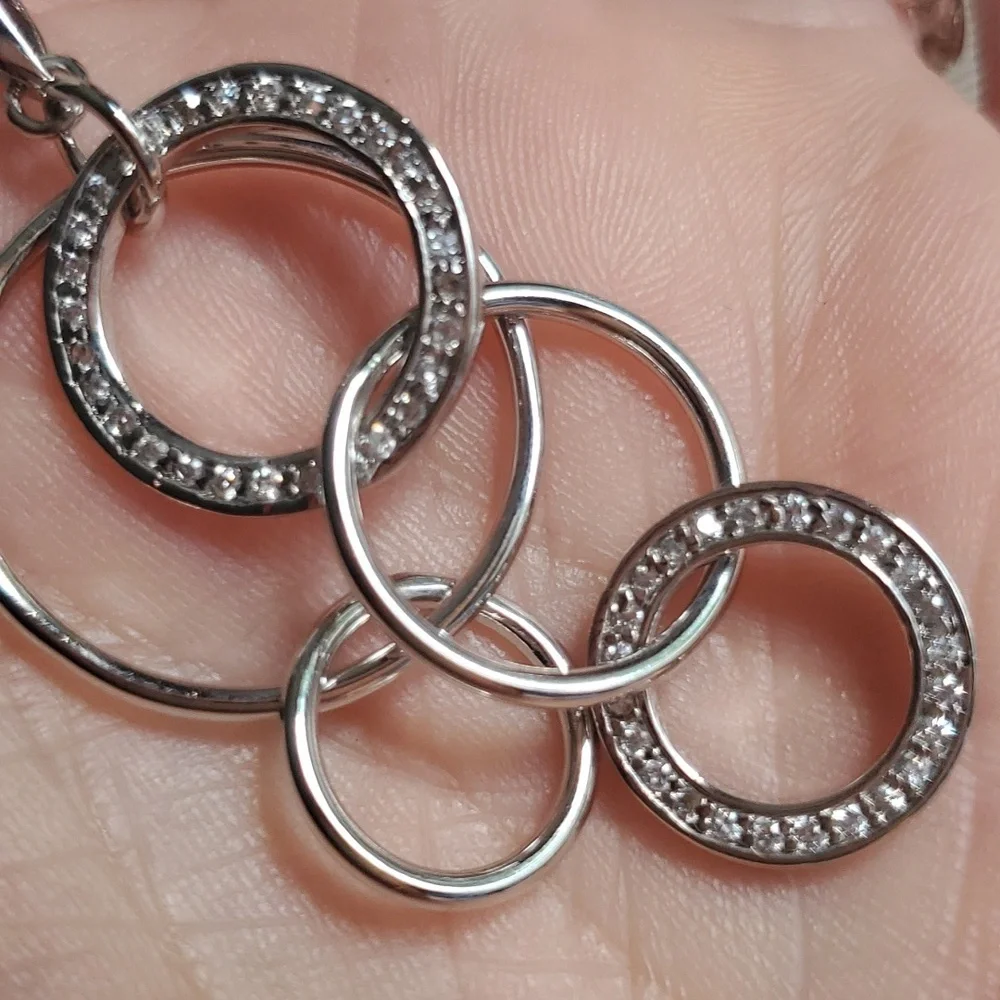 Infinity Rings Necklace - Adjustable Chain - Picture 6 of 9